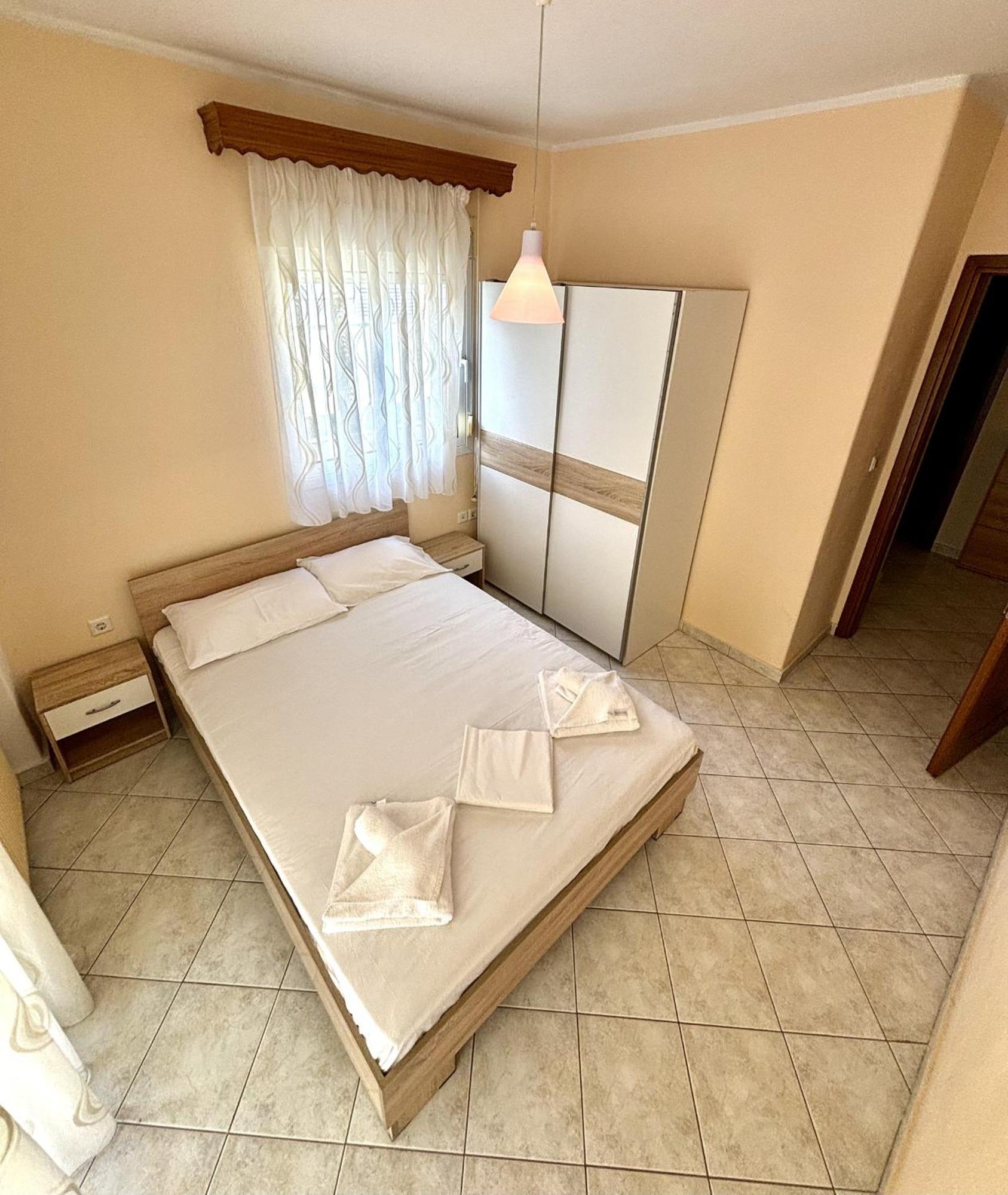 Mina Apartments Nea Kallikrateia Ngoại thất bức ảnh