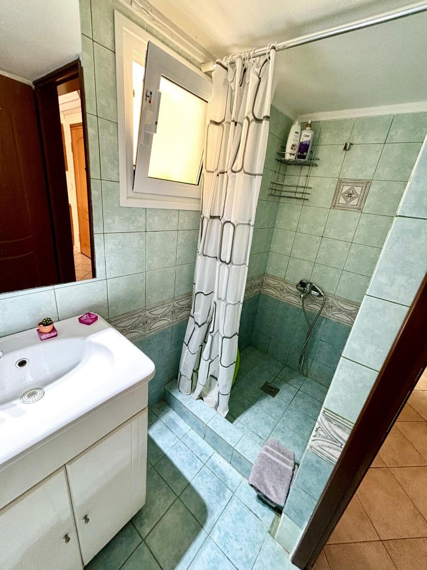 Mina Apartments Nea Kallikrateia Ngoại thất bức ảnh